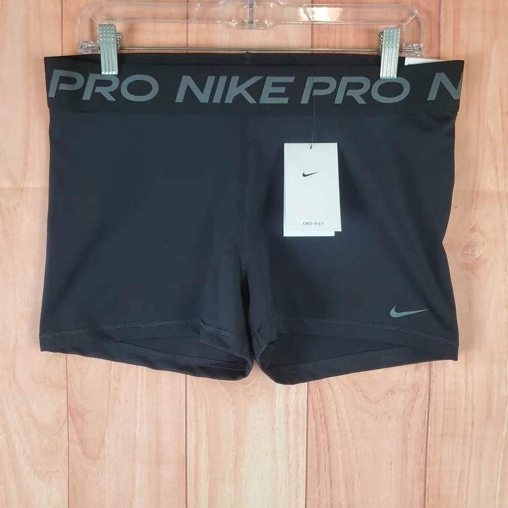 Nike Pro 3 Womens Training Shorts Sz XL Black Elastic Waist Polyester Stretch